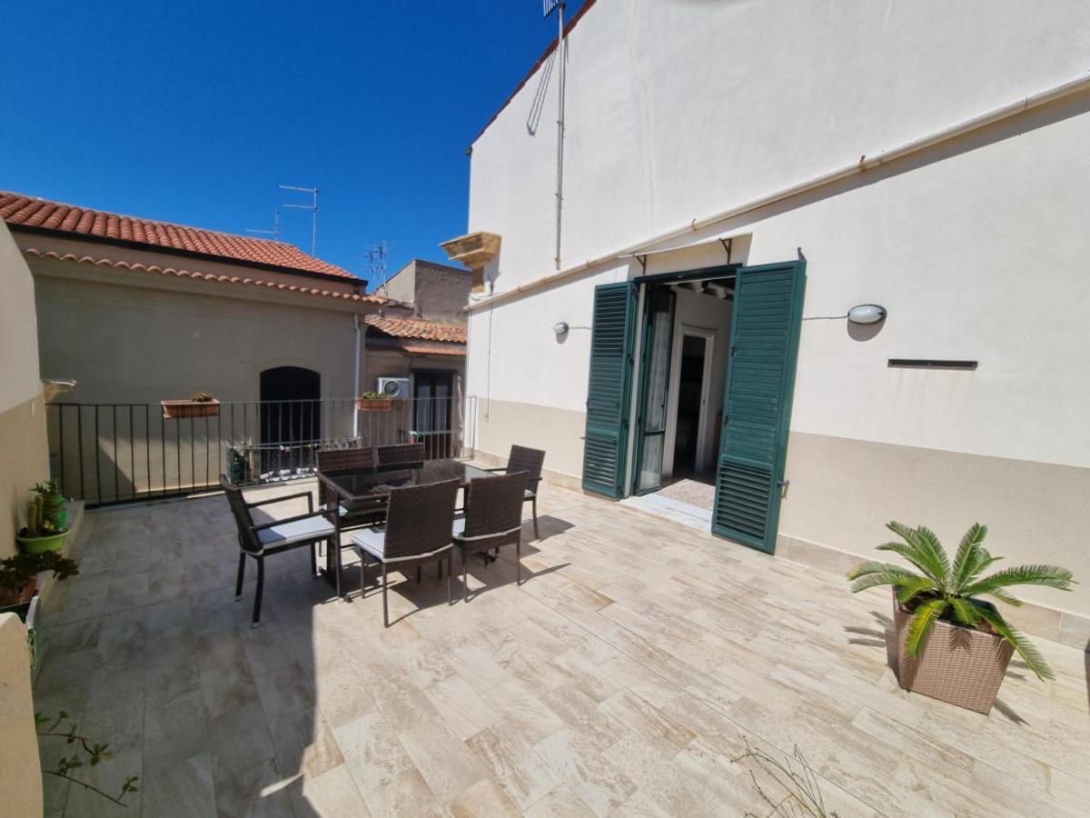 Mandralisca Holidays - Luxury Apartments Cefalu Luaran gambar